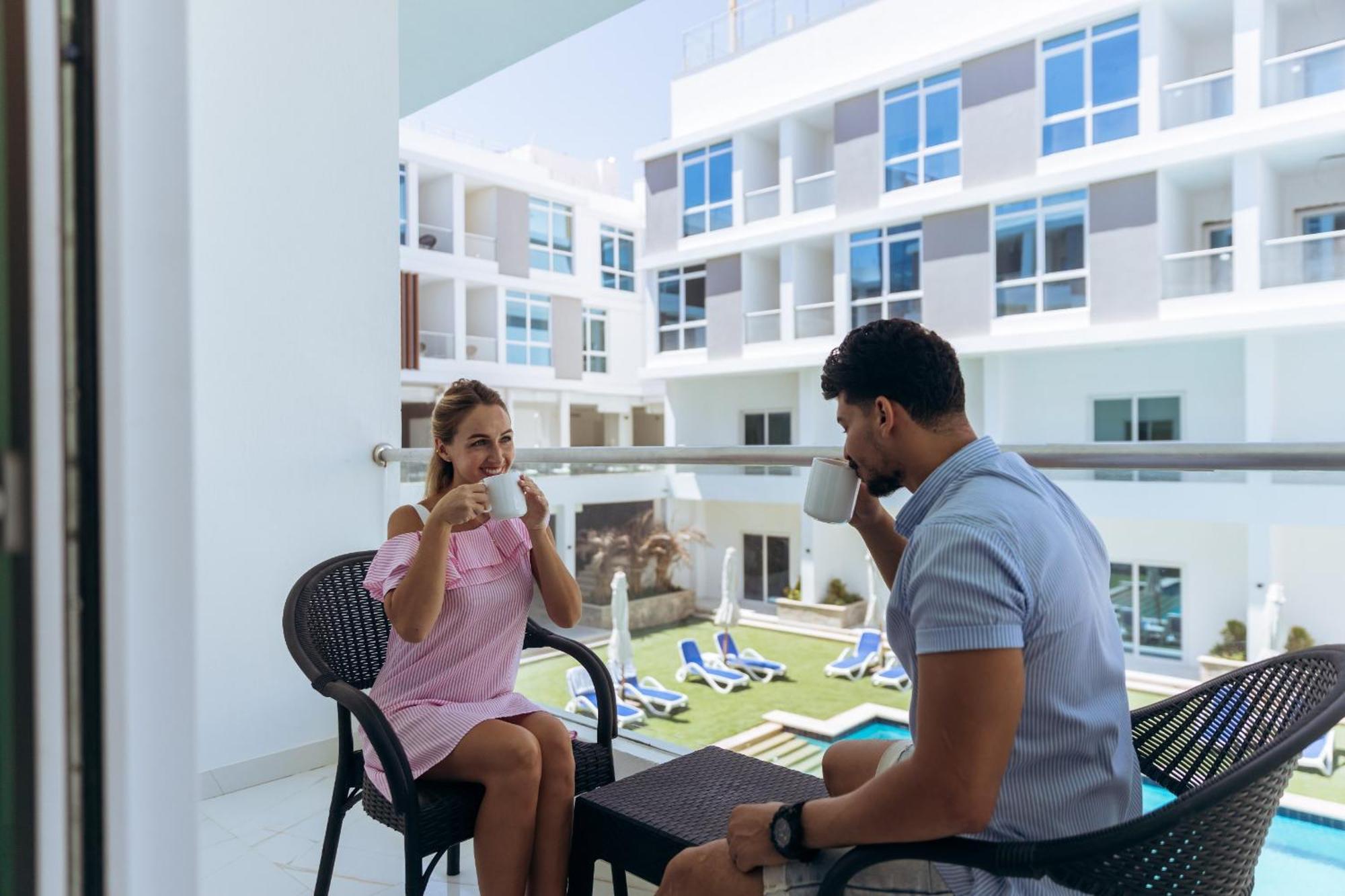 Sky Star Hotel Free Shuttle To Hurghada City Center מראה חיצוני תמונה