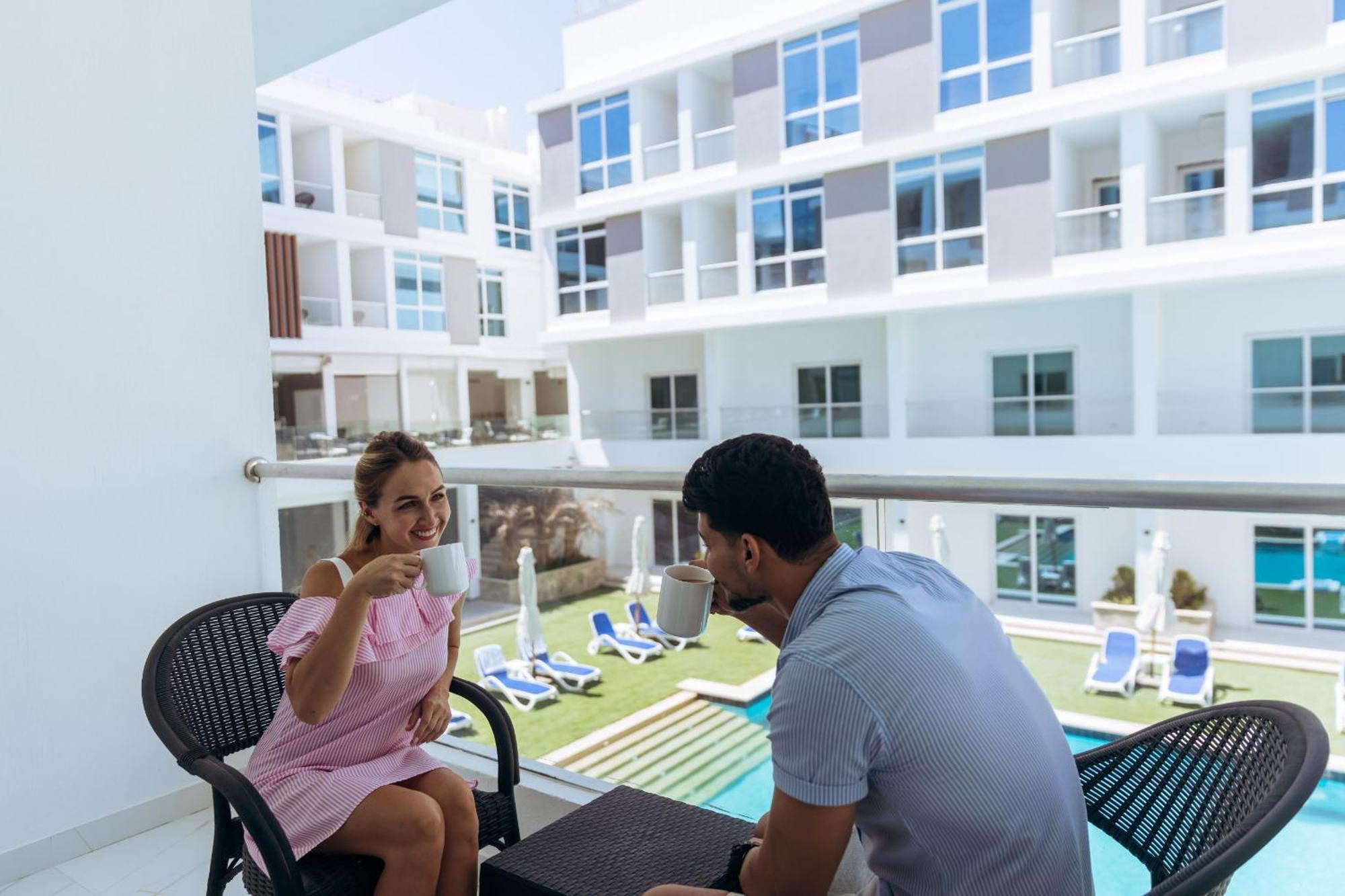 Sky Star Hotel Free Shuttle To Hurghada City Center מראה חיצוני תמונה