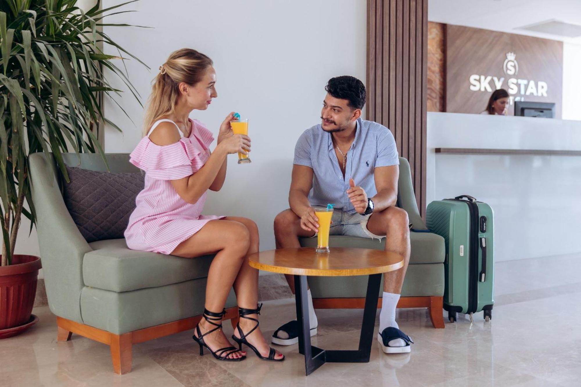 Sky Star Hotel Free Shuttle To Hurghada City Center מראה חיצוני תמונה