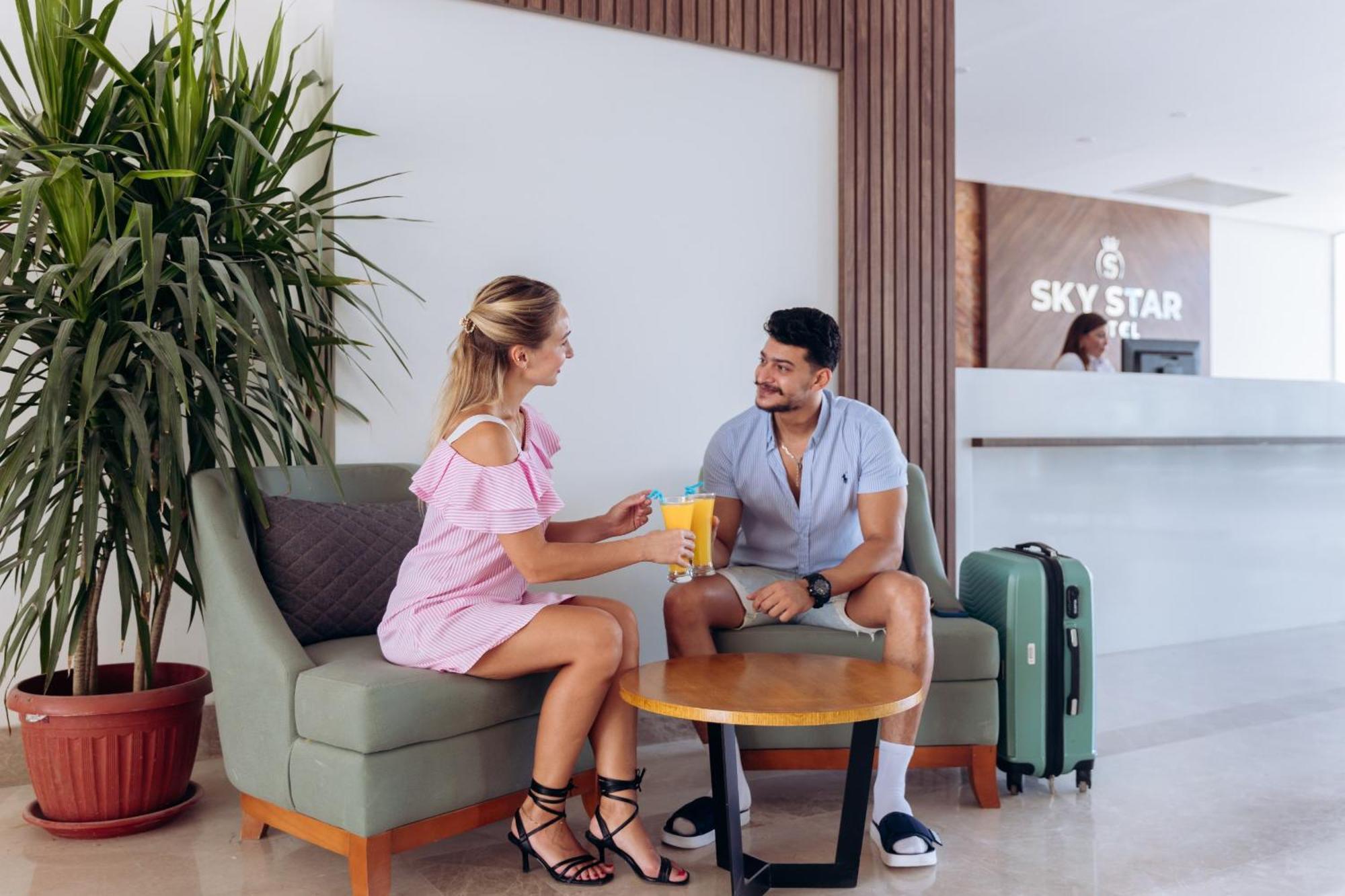 Sky Star Hotel Free Shuttle To Hurghada City Center מראה חיצוני תמונה